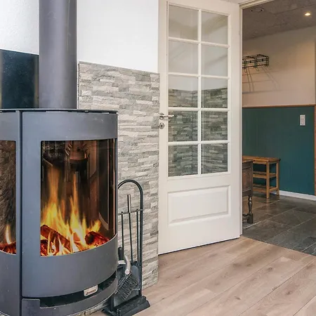 Сasa de vacaciones 8 Person In *