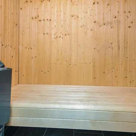 Сasa de vacaciones 8 Person In *