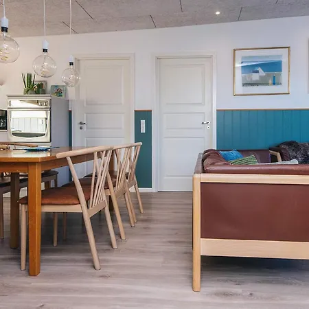 8 Person In Holiday home Tarm