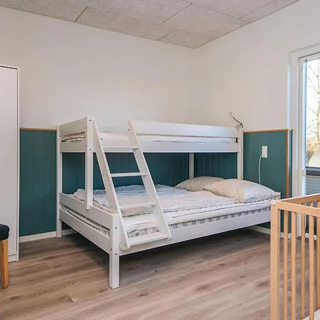 8 Person In Holiday home Tarm